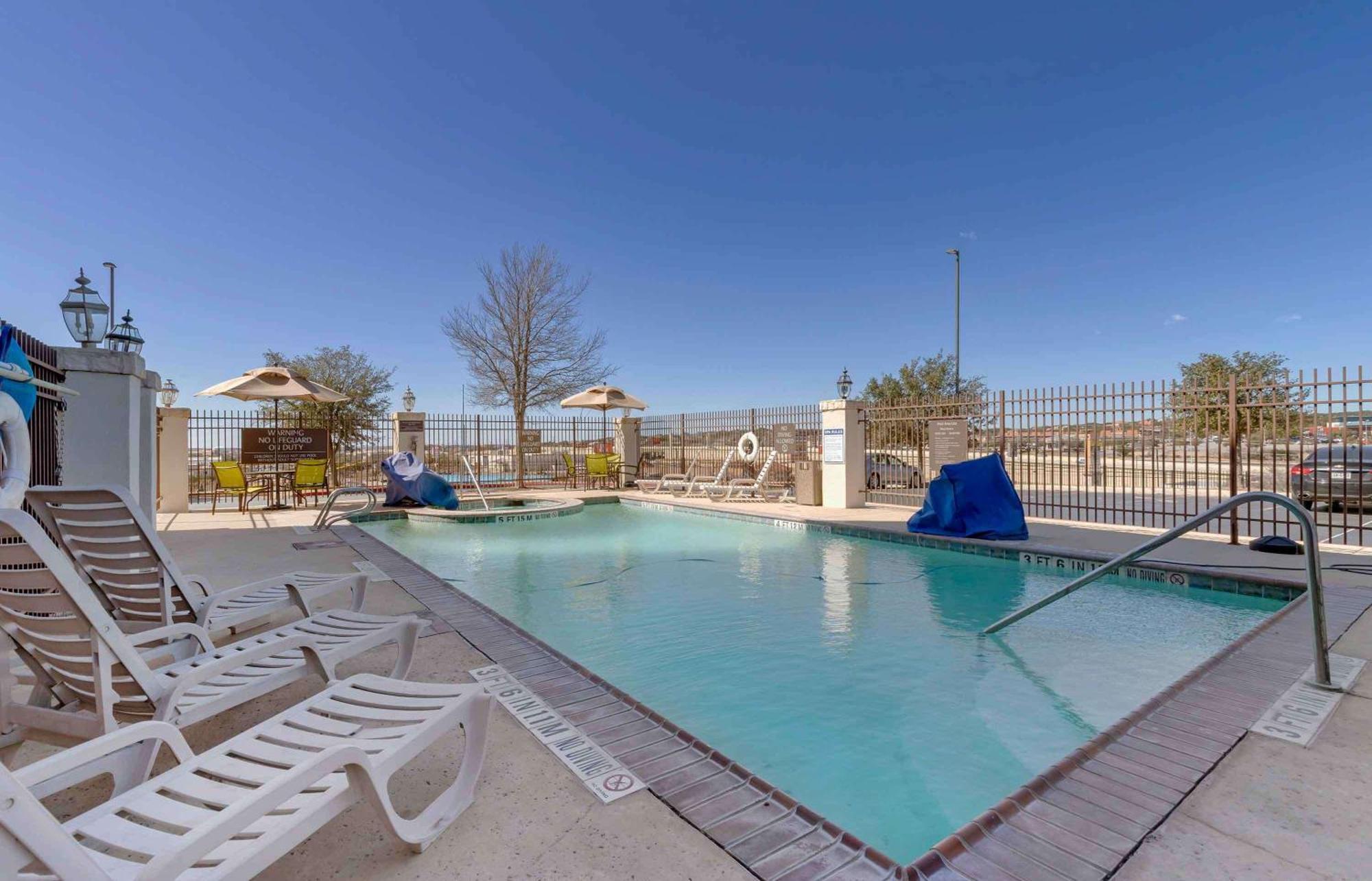 Extended Stay America Suites - San Antonio - North Eksteriør billede